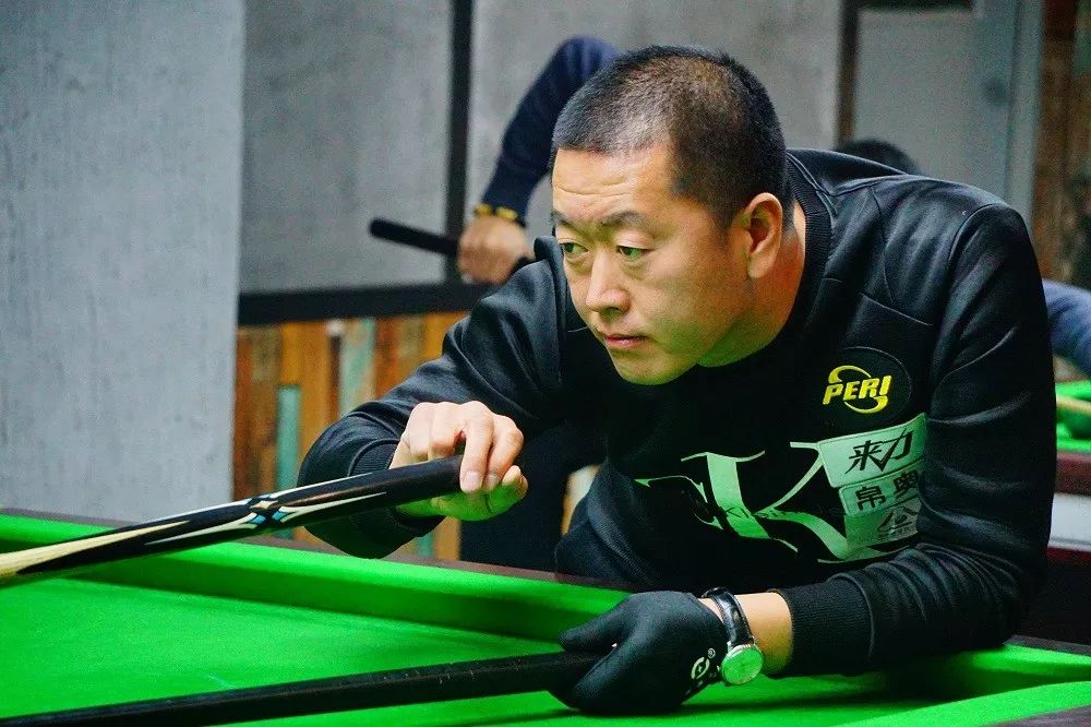 爬椰子树 爬椰子树