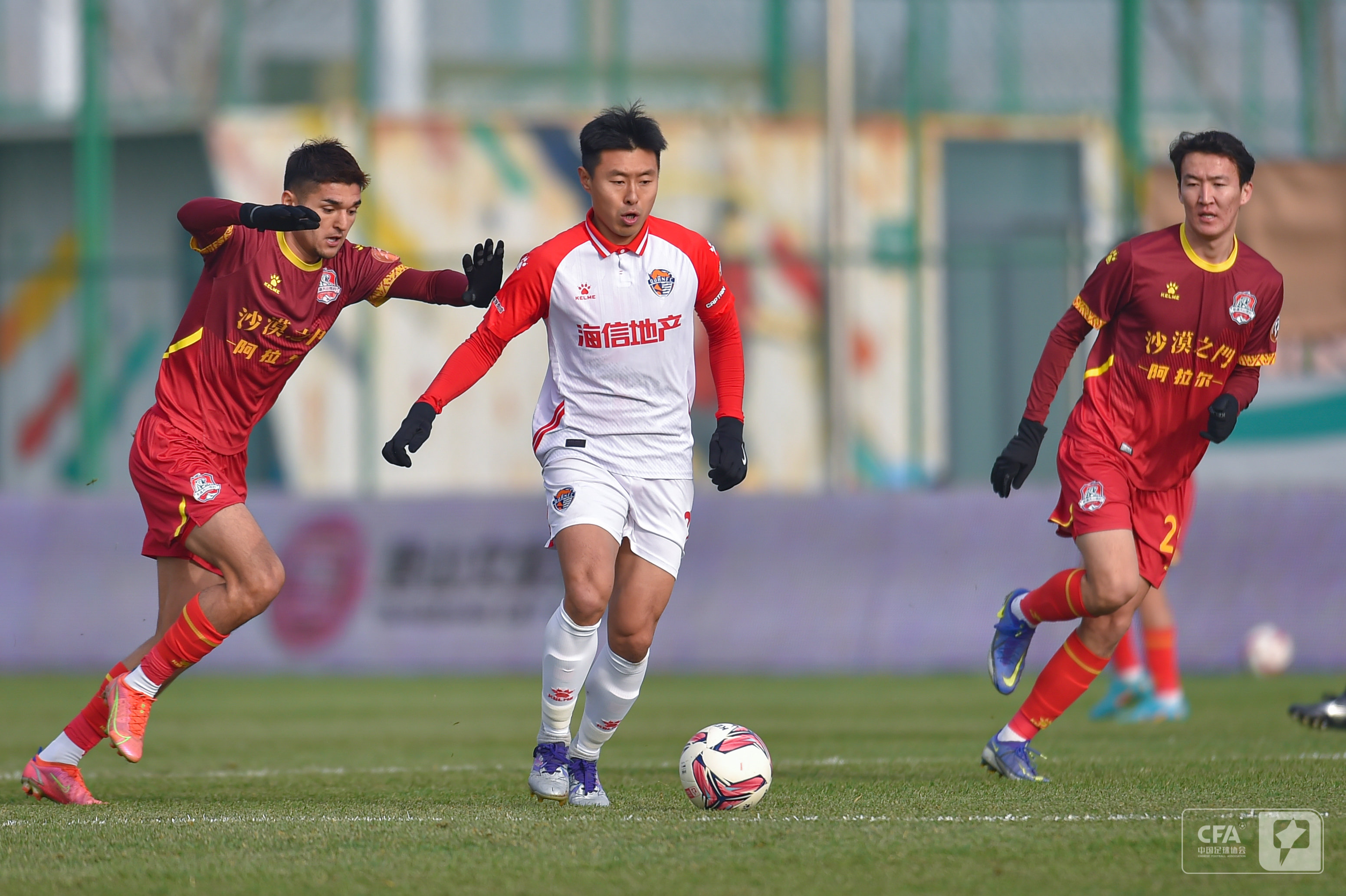 本赛季的首 本赛季的首