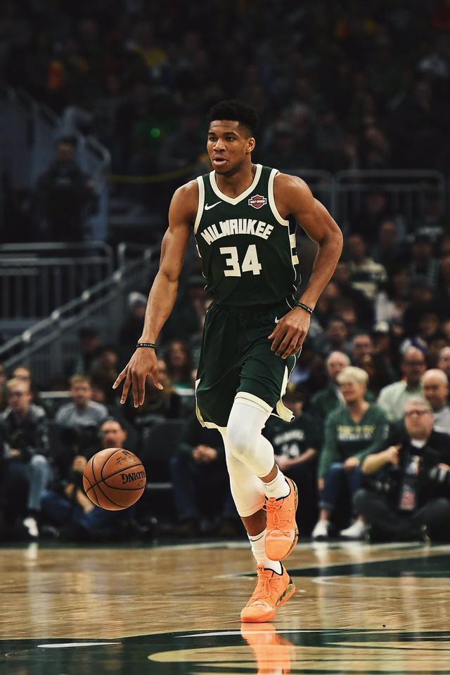 受他魅力的 受他魅力的